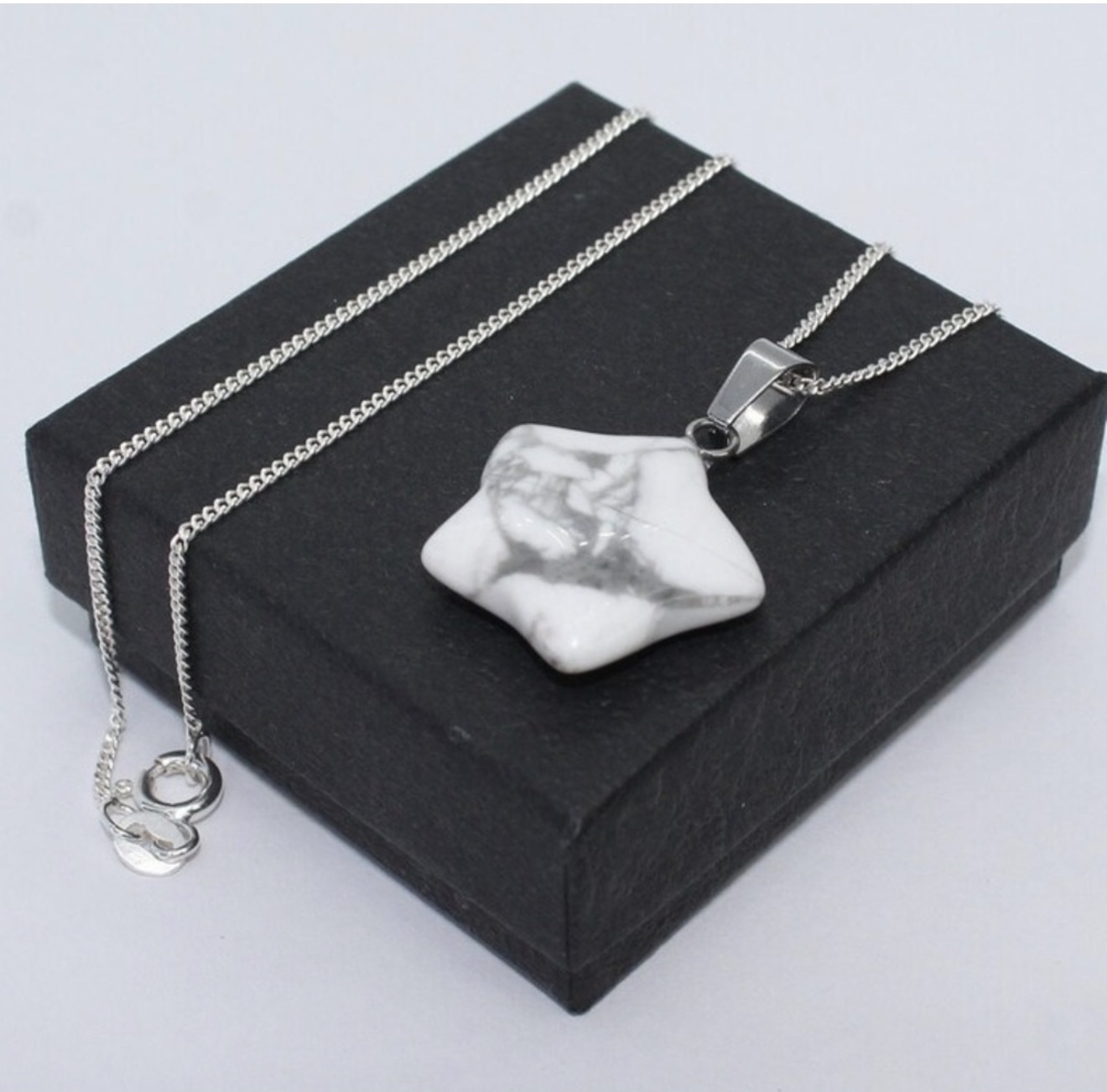 New Handmade White Grey Howlite Star Natural Gem S925 Sterling Silver Necklace - Image 3