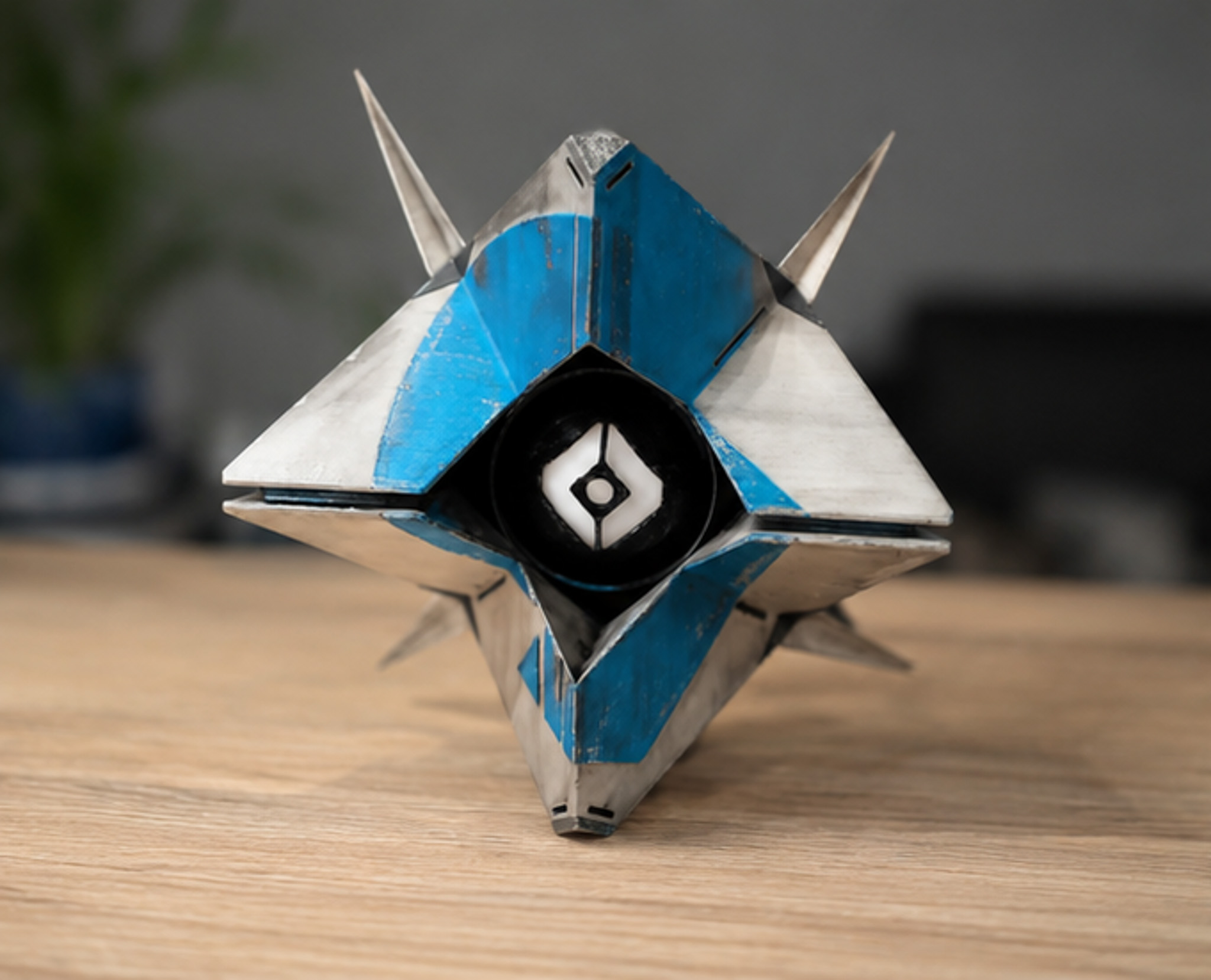 Destiny Ghost Replica with Illuminated Display Stand - Image 3